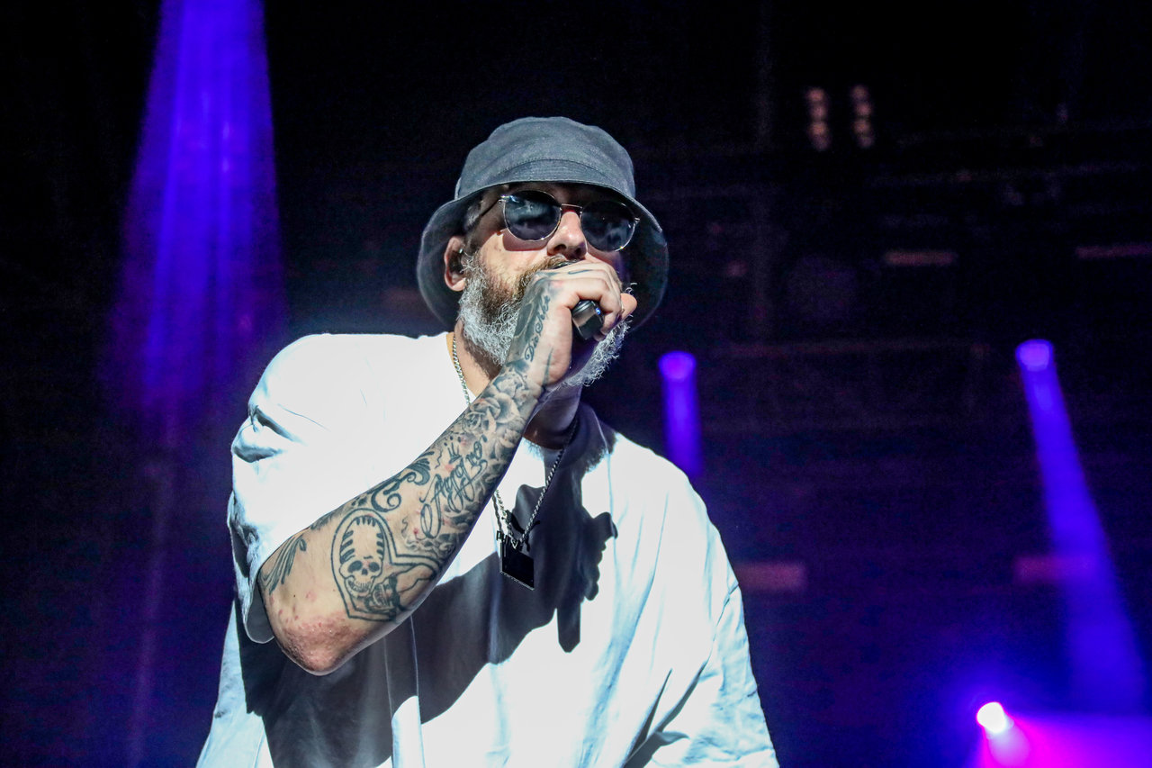 Astronaut Sido موزیک ویدیو آهنگ آلمانی فضانورد به فارسی معلم آلمانی